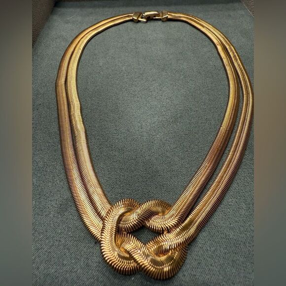 Chunky Gold Triple Strand Knot Necklace Vintage Statement Bold Elegant - Picture 8 of 15